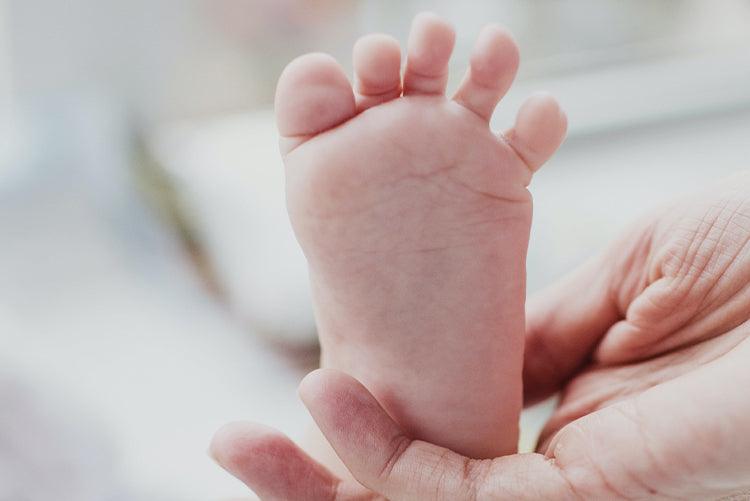 green cleaning sprays safe for newborn babies
