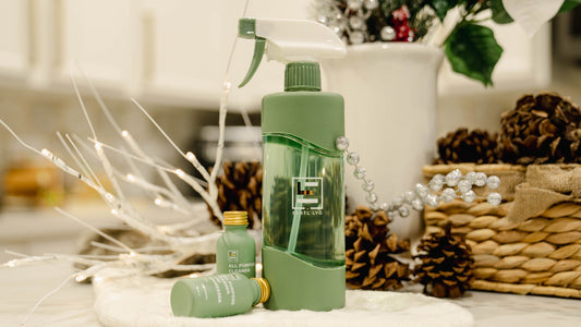 ESNTL LVG eco friendly refillable glass bottles and concentrate